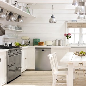 Smeg TSF01CREU Panna Lucido 50's Style Tostapane 2x2 Fette:2 Scomparti:2 AutoEspulsione Cassettino