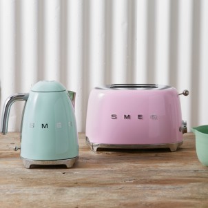 Smeg TSF01PKEU Rosa Lucido 50's Style Tostapane 2x2 Fette:2 Scomparti:2 AutoEspulsione Cassettino