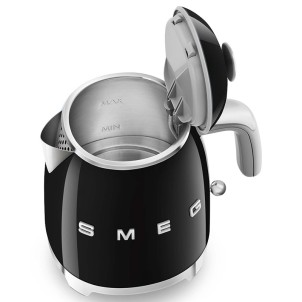 Smeg KLF05BLEU Nero Lucido 50's Style Mini Bollitore 0,8 litri 3 Tazze AutoOFF 100°C