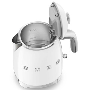 Smeg KLF05WHEU Bianco Lucido 50's Style Mini Bollitore 0,8 litri 3 Tazze AutoOFF 100°C