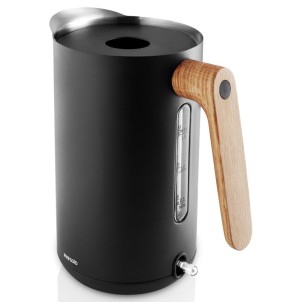 Eva Solo Bollitore Elettrico Nordic Kitchen 1.5L Black Acciaio Inossidabile Manico Rovere Oliato
