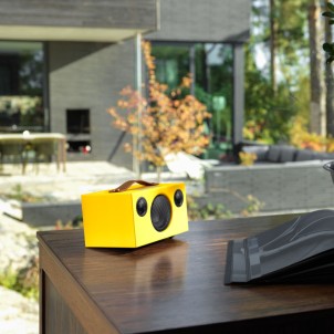 Audio Pro T3+ Lemon Diffusore Amplificato Bluetooth Aux Ricaricabile Autonomia Volume Max 12h Med 30h