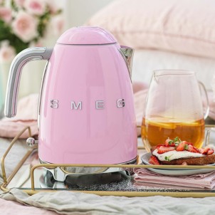 Smeg KLF03PKEU Rosa Lucido 50's Style Bollitore 1,7 litri 7 Tazze Soft Opening AutoOFF 100°C