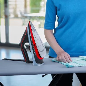 Braun SI5057RD Ferro Vapore 2700W Piastra SuperCeramic FreeGlide 3D AntiCalcare AutoSpegnimento