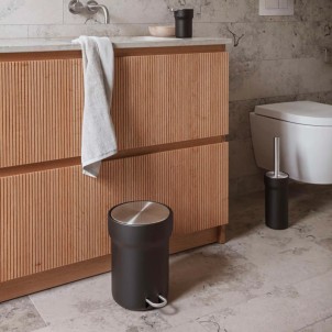 Eva Solo Citadel Pedal Bin 5L Black Pattumiera a Pedale Coperchio Chiusura Ammortizzata