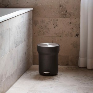 Eva Solo Citadel Pedal Bin 5L Black Pattumiera a Pedale Coperchio Chiusura Ammortizzata