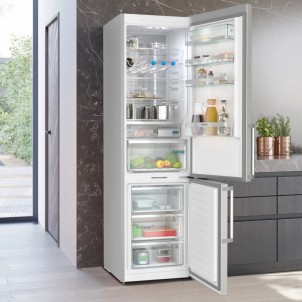 Siemens KG39NAICT Inox Frigorifero Combinato 203x60 NoFrost 2x hyperFresh Metal Backwall Display HC Maniglie iQ500