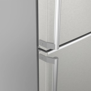 Siemens KG39NAICT Inox Frigorifero Combinato 203x60 NoFrost 2x hyperFresh Metal Backwall Display HC Maniglie iQ500