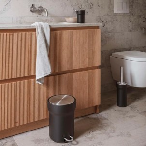 Eva Solo Citadel Soap Dispenser Black 0,25L Distributore di Sapone Plastica e Acciaio Verniciato a Polvere