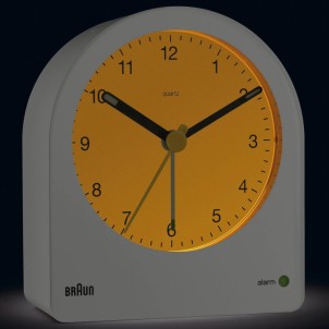 Braun BC22W White Orologio Analogico Quarzo Sveglia Crescendo Retroilluminazione Continua Lancette Punta Luminosa