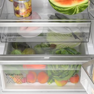 Bosch KGN39AIAU Inox Frigorifero Combinato 203x60 NoFrost VitaFresh 0°C Inverter Silent 29dB Maniglie Serie6