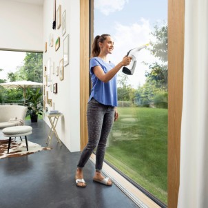 Karcher WV 6 Plus Aspira Gocce Lavavetri Bocchetta 28 cm Autonomia 100 min Flacone Spray Panno Microfibra