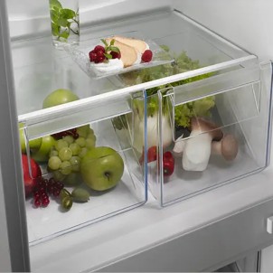 AEG NSC6N181ES Frigorifero Incasso Combinato NoFrost TwinTech TouchControl PortaTraino H177 Serie6000