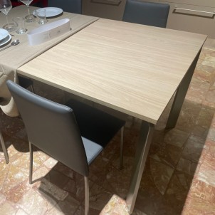 Mobilegno Tavolo Chiara 160-210-260x90 Allungabile Piano Rovere Corteccia Struttura Verniciato Tipo Inox