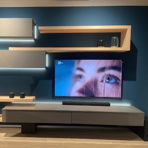 Favero Mobile Sospeso Visone Mensole Rovere Miele Contenitori Cassetto e Ribalta Illuminazione Led