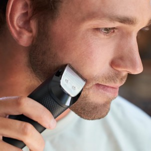 Philips BT5515/20 Regolabarba S.5000 0,4-20mm 40step Ricarica 1h Autonomia 90min