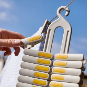 Joseph Joseph PegStore Set di 30 Mollette per Bucato con Supporto Dotato di Gancio