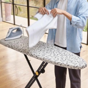 Joseph Joseph Glide Plus 130cm Ecru Asse da Stiro Facile da Riporre con Fodera Avanzata