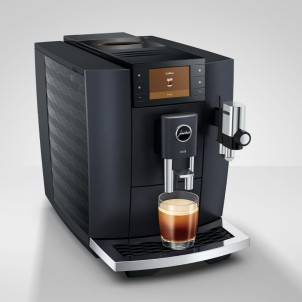 Jura E8 Cosmic Black Macchina Caffè Automatica 27 Specialità Hot & Light Brew Sweet Foam Macina Caffè P.A.G.2 Touch 3,5"