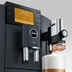 Jura E8 Cosmic Black Macchina Caffè Automatica 27 Specialità Hot & Light Brew Sweet Foam Macina Caffè P.A.G.2 Touch 3,5"