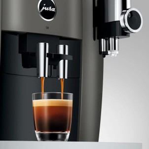 Jura S8 Dark Inox Macchina Caffè Automatica 27 Specialità Sweet Foam Macina Caffè P.A.G.2 Touch 4,3"