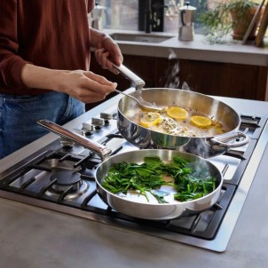 Joseph Joseph Space Steel Padella 20 cm Inox Manico Pieghevole x Gas Elettrico Induzione Forno